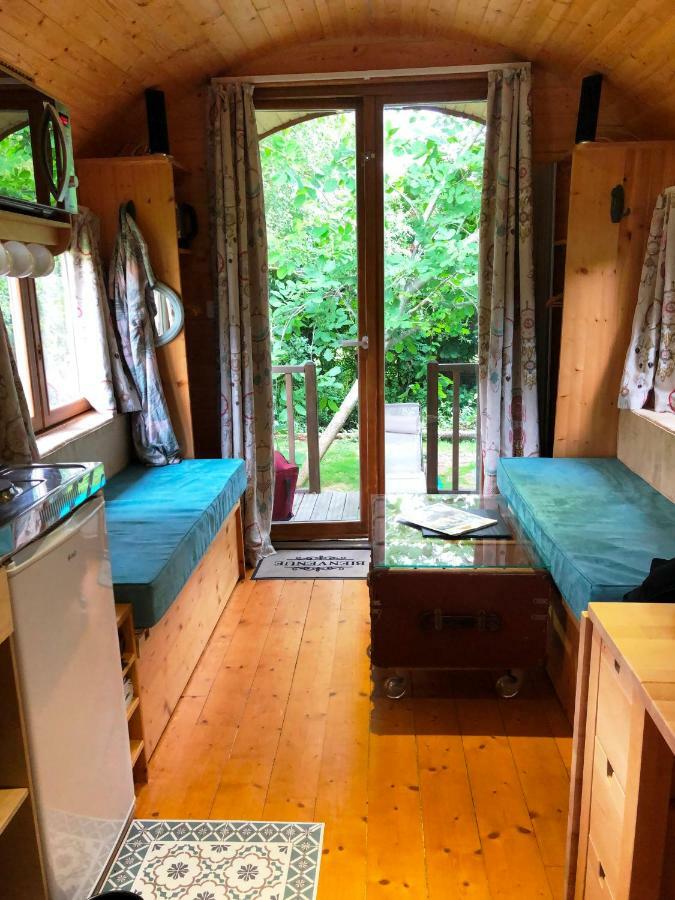 Millygite Chalet-On-Wheels By The River Bagian luar foto